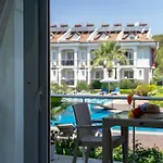 Legend Apartment *